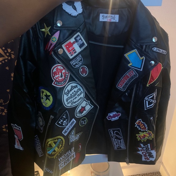 Jacket 💙 - Picture 2 of 6